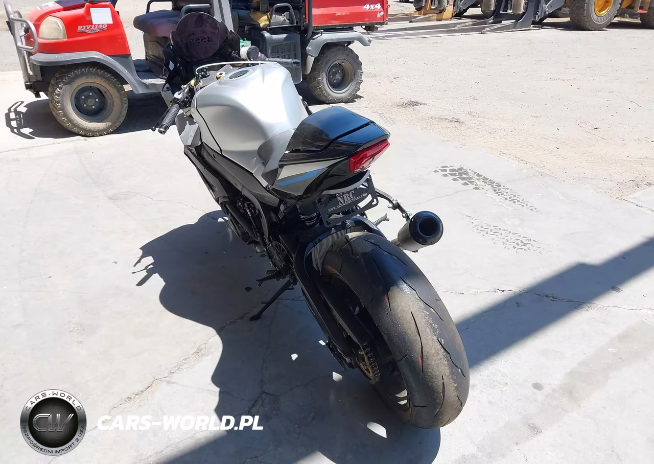2025 Suzuki Gsx-R1000 VIN:JS1DM11F1S7100143 - 3