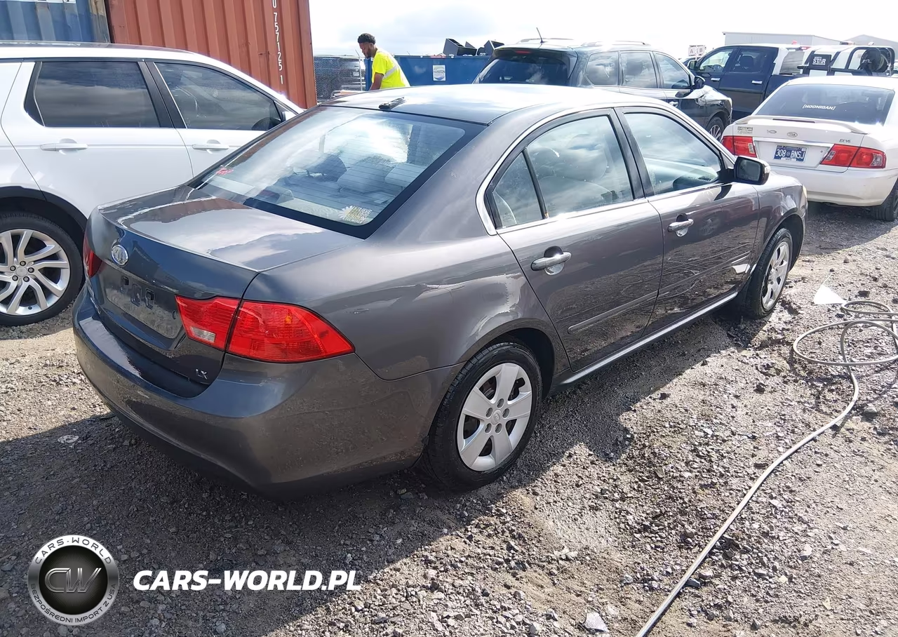 2009 Kia Optima Lx VIN:KNAGE228895324910 - 4