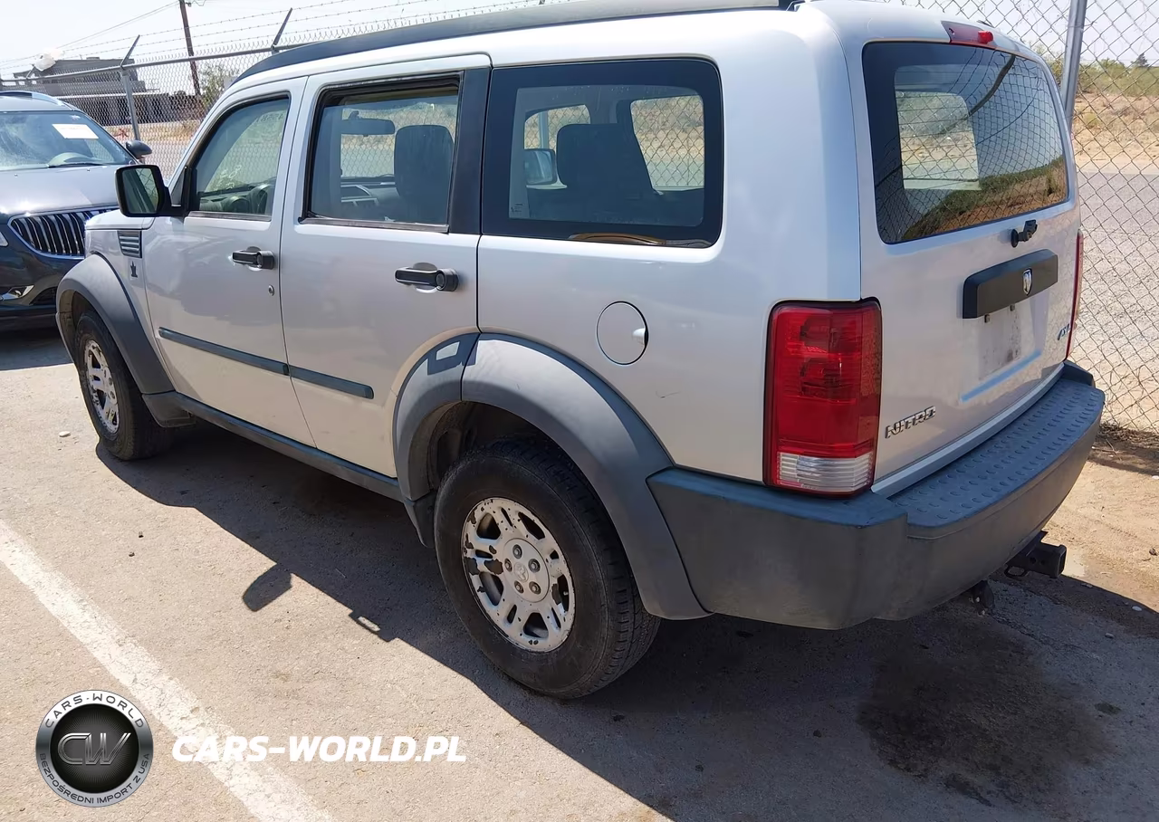 2008 Dodge Nitro Sxt VIN:1D8GU28K28W145636 - 3