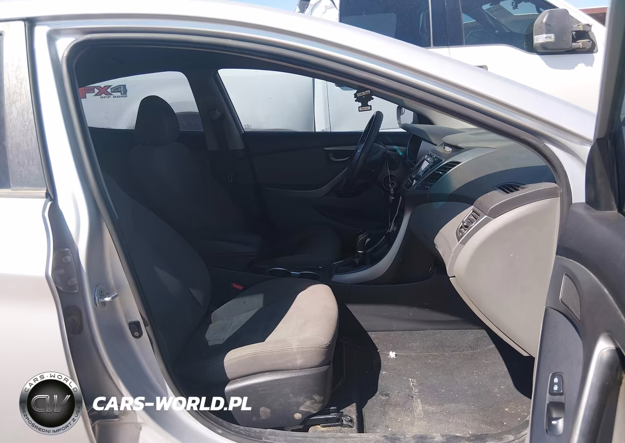 2016 Hyundai Elantra Se VIN:KMHDH4AE3GU541912 - 5