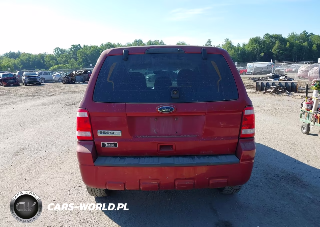 2010 Ford Escape Xls VIN:1FMCU0C74AKC60798 - 15