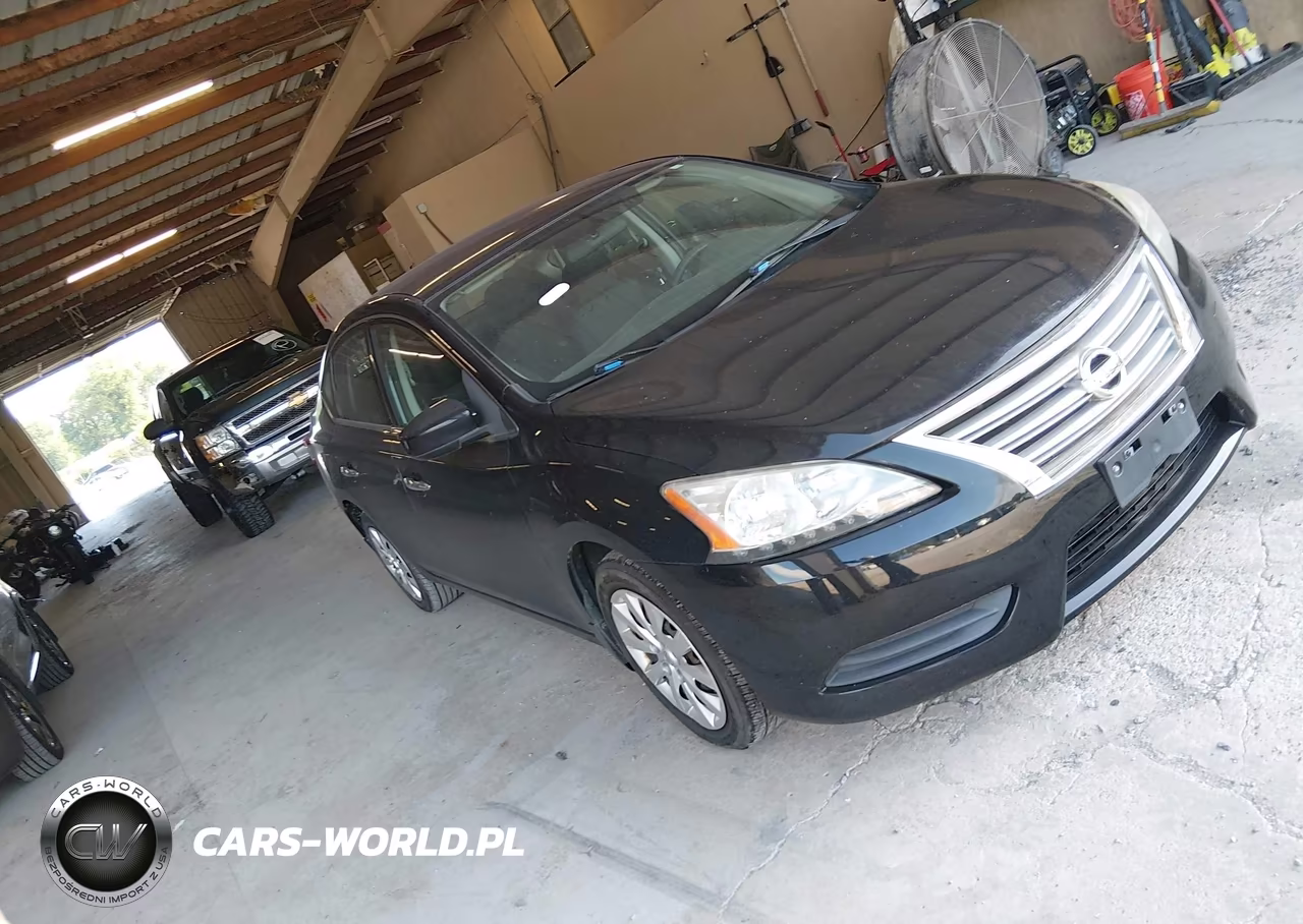 2014 Nissan Sentra S – zdjęcie 1 z 11