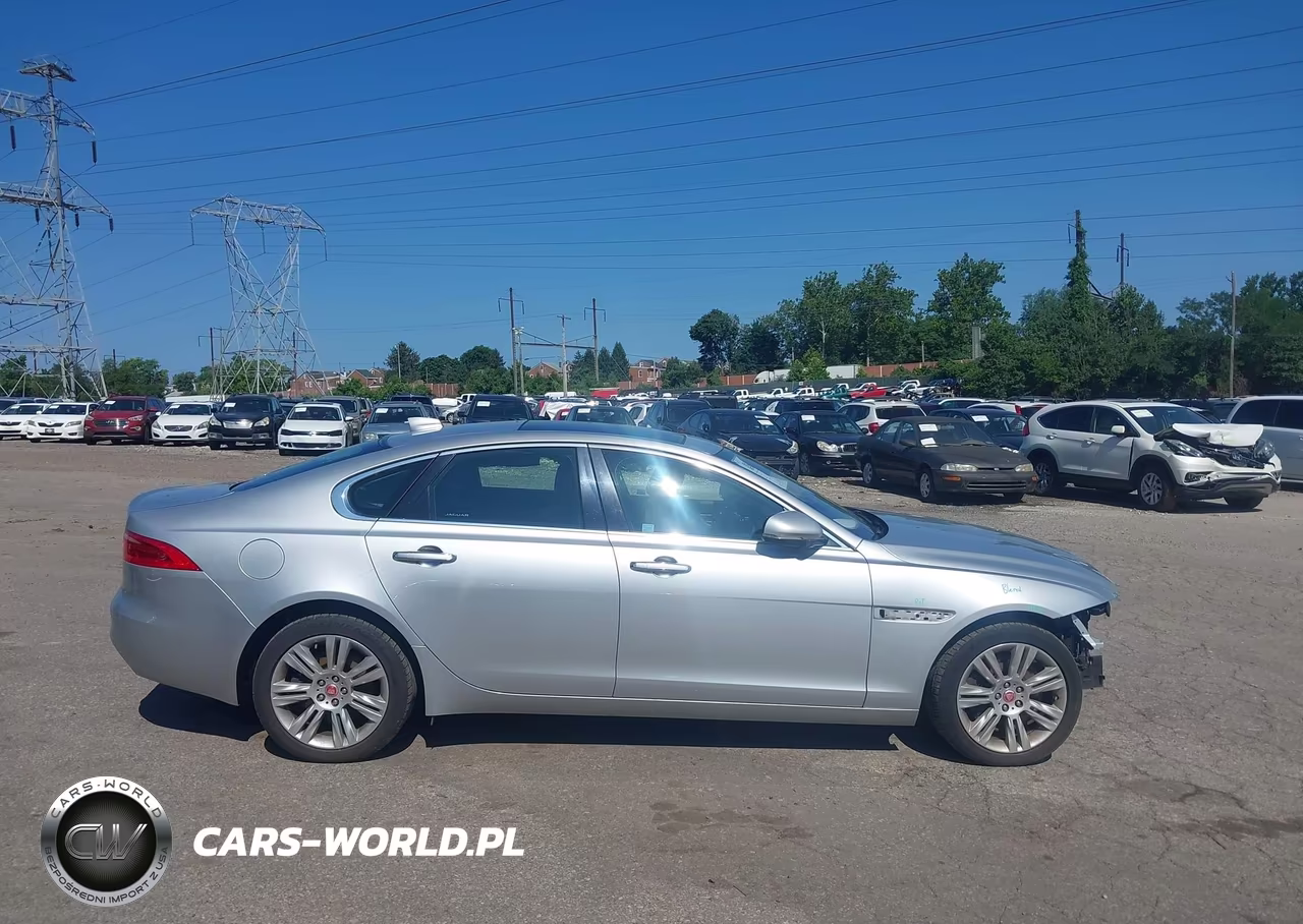 2017 Jaguar Xf 35T Premium VIN:SAJBJ4BV9HCY34964 - 13