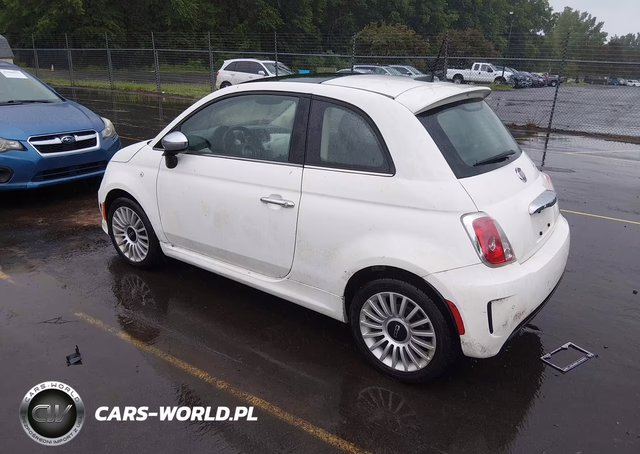 2018 Fiat 500 Lounge VIN:3C3CFFCH0JT524015 - 3