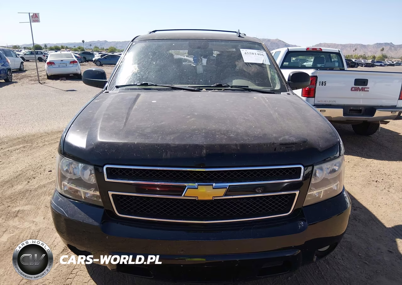 2014 Chevrolet Suburban Lt VIN:1GNSCJE08ER108892 - 11