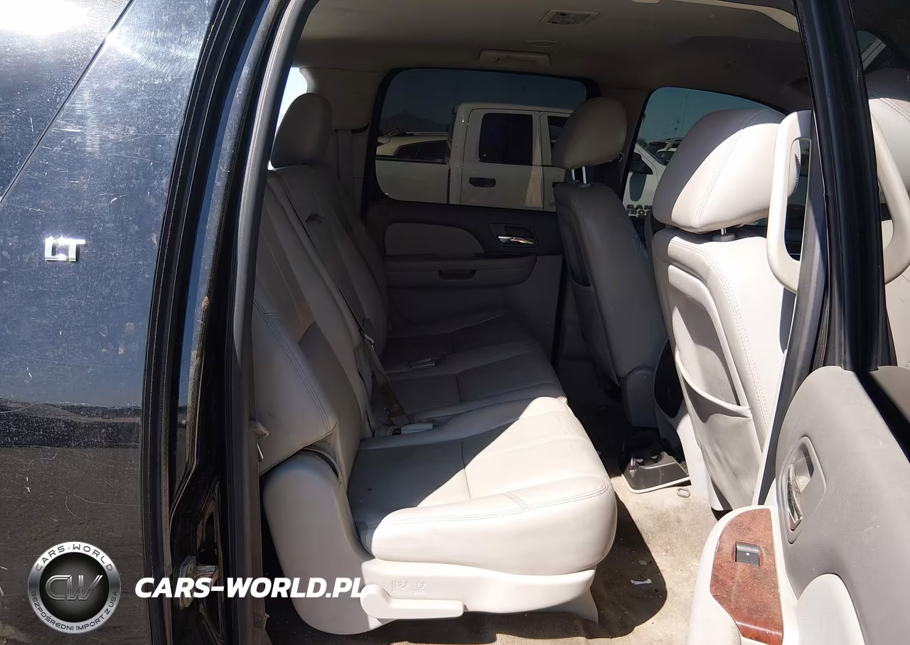 2014 Chevrolet Suburban Lt VIN:1GNSCJE08ER108892 - 8