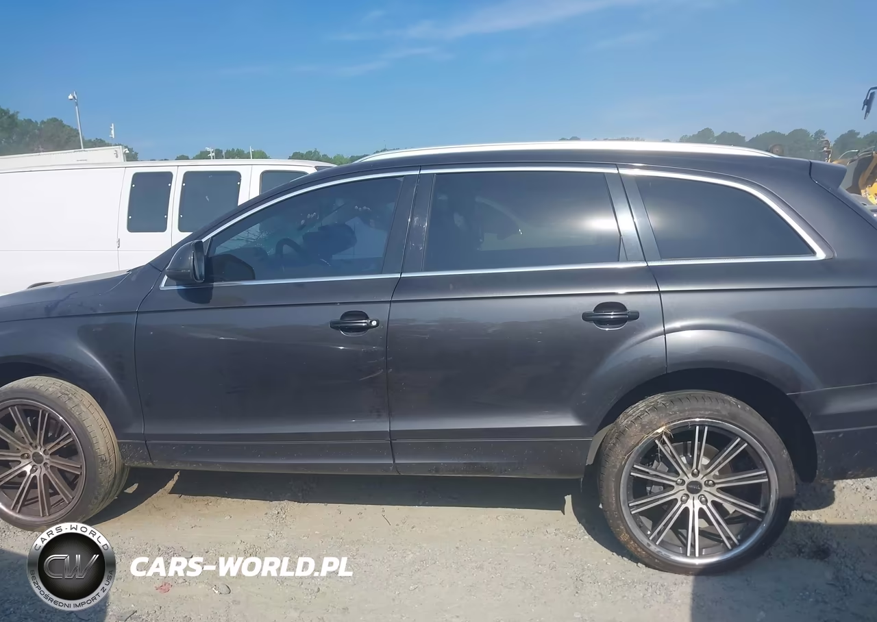 2011 Audi Q7 3.0T Premium VIN:WA1LGAFE5BD009476 - 14
