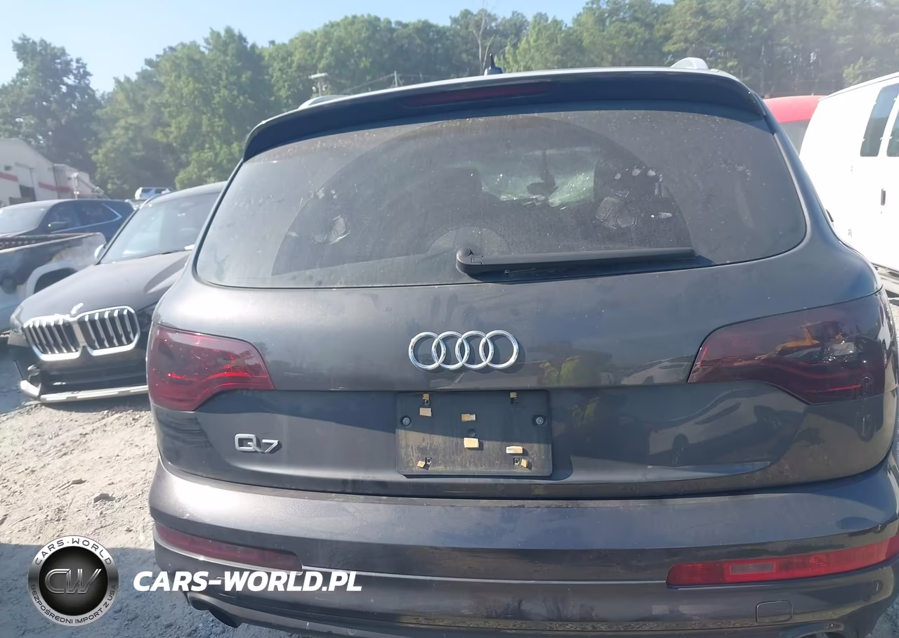 2011 Audi Q7 3.0T Premium VIN:WA1LGAFE5BD009476 - 16