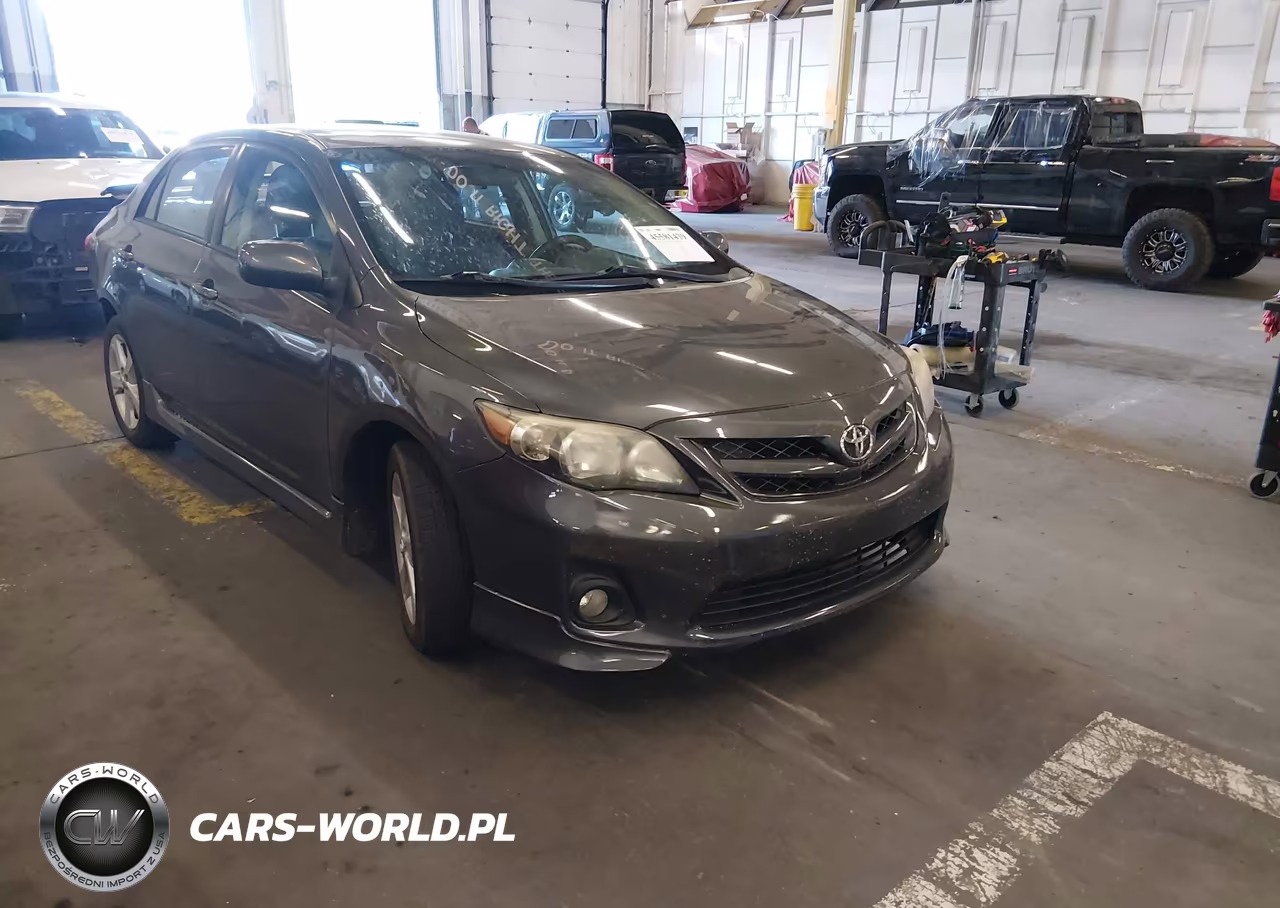 2013 Toyota Corolla S