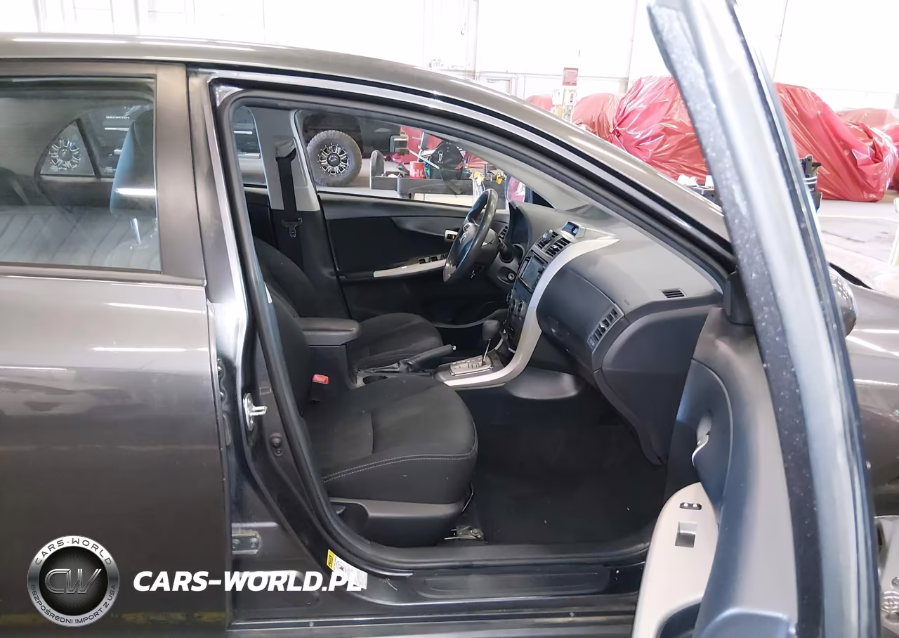 2013 Toyota Corolla S VIN:2T1BU4EE2DC116692 - 5