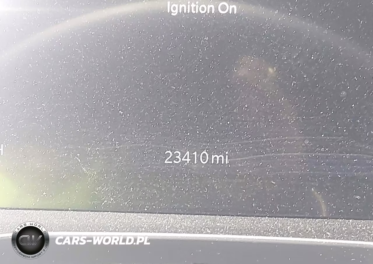 2025 Jeep Grand Cherokee L Laredo 4X2 VIN:1C4RJJAGXS8714499 - 15