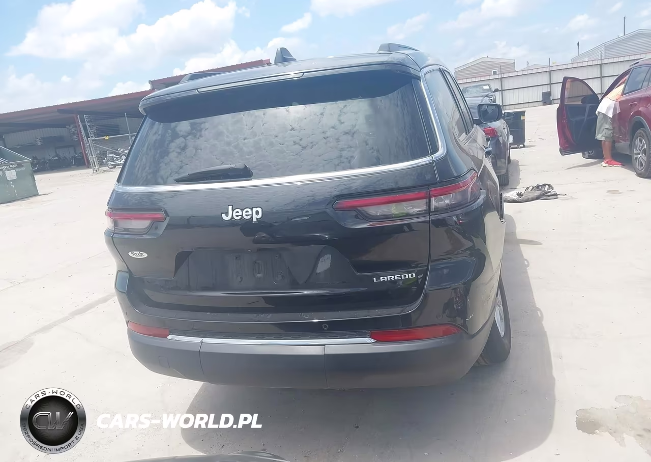 2025 Jeep Grand Cherokee L Laredo 4X2 VIN:1C4RJJAGXS8714499 - 16