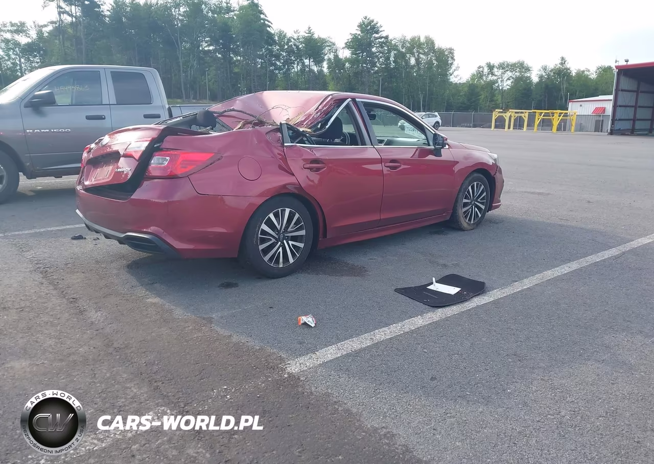 2018 Subaru Legacy 2.5I Premium VIN:4S3BNAH6XJ3018563 - 4