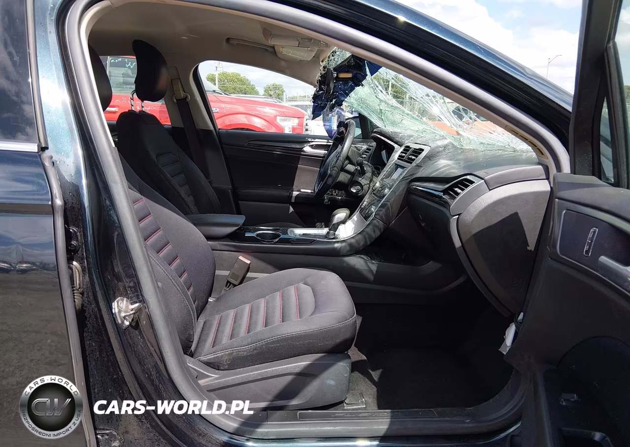 2014 Ford Fusion Se VIN:3FA6P0H78ER100075 - 5