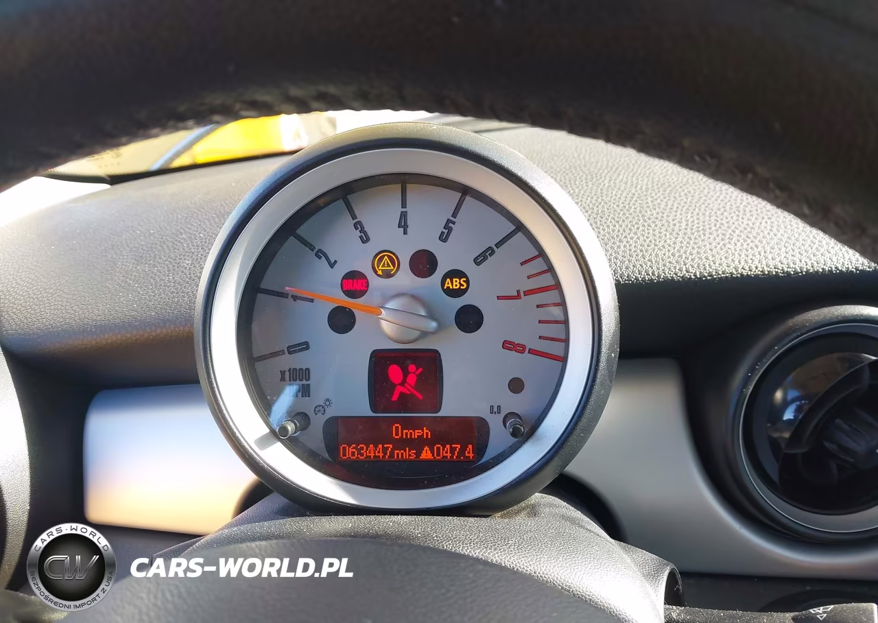 2009 Mini Cooper VIN:WMWMF33539TU72677 - 7