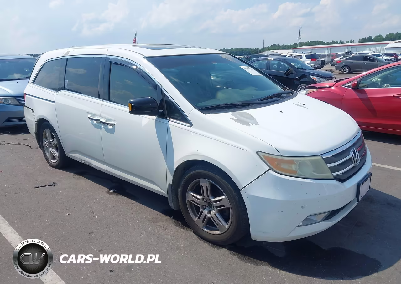 2011 Honda Odyssey Touring-Touring Elite