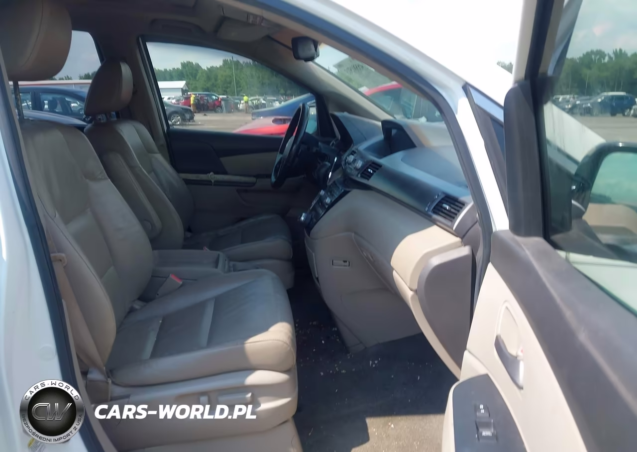 2011 Honda Odyssey Touring-Touring Elite VIN:5FNRL5H98BB038272 - 5