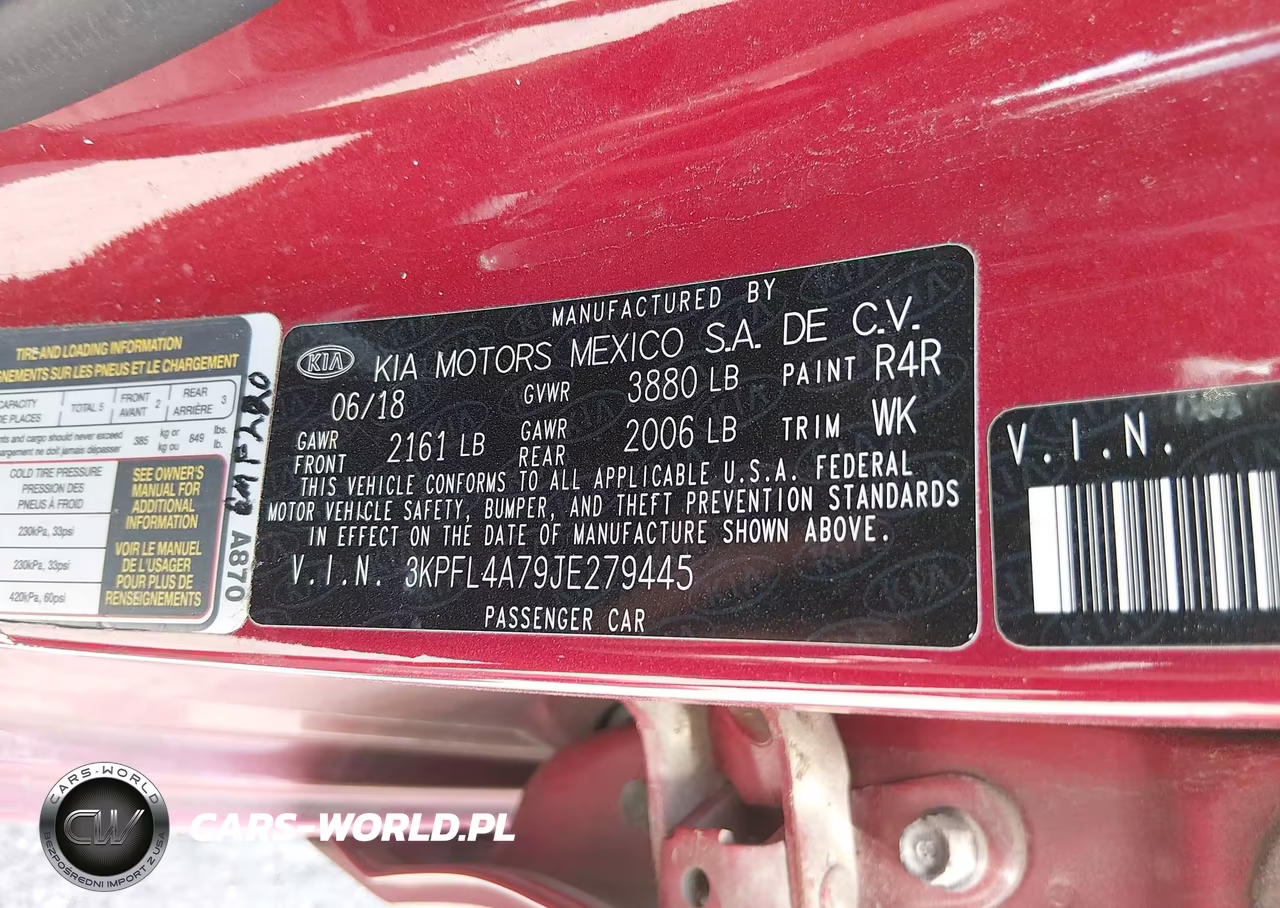 2018 Kia Forte S VIN:3KPFL4A79JE279445 - 9