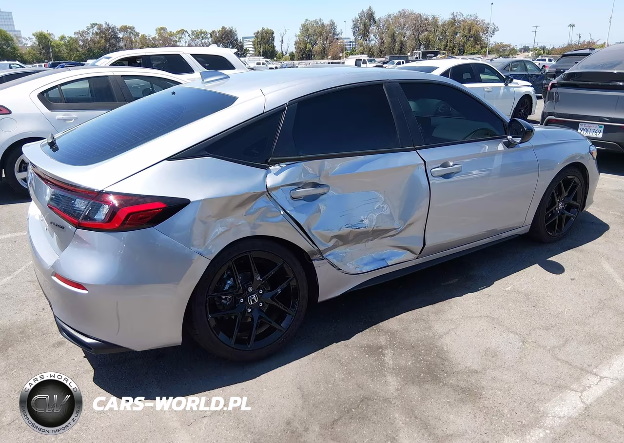 2026 Honda Civic Sport VIN:19XFL2H82TE014873 - 4