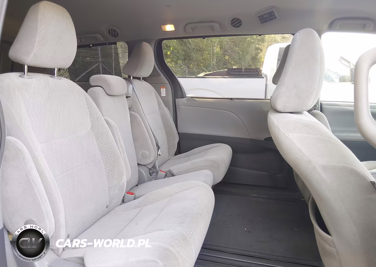 2017 Toyota Sienna Le 8 Passenger VIN:5TDKZ3DC0HS864589 - 8