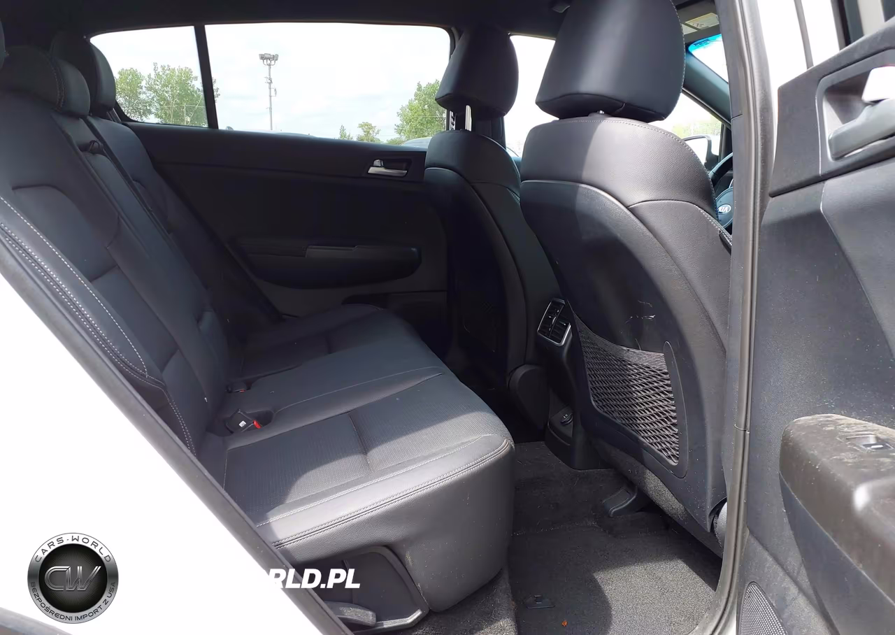 2020 Kia Sportage S VIN:KNDP63AC1L7743138 - 8