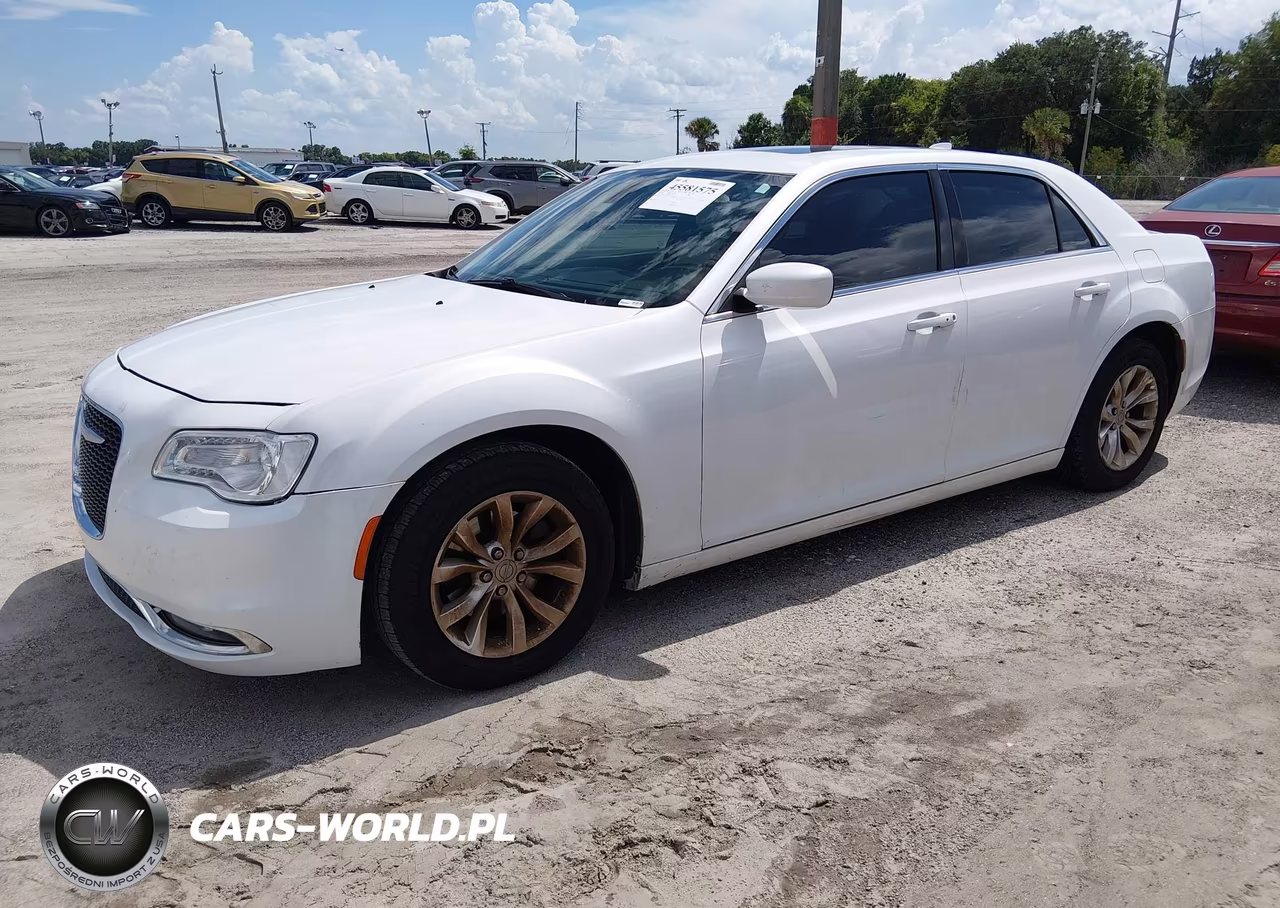 2016 Chrysler 300 Anniversary Edition VIN:2C3CCAAG0GH191709 - 2