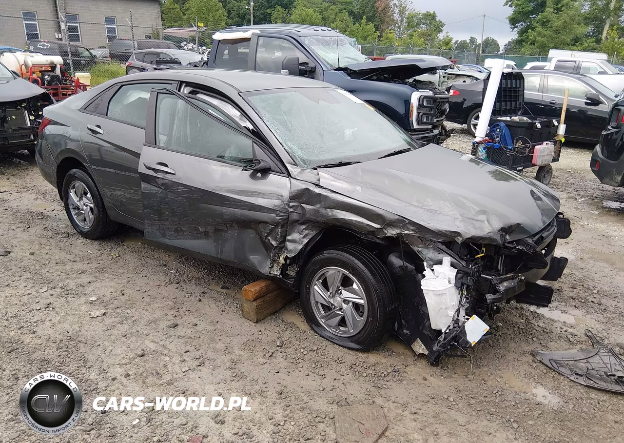 2024 Hyundai Elantra Se – zdjęcie 1 z 19