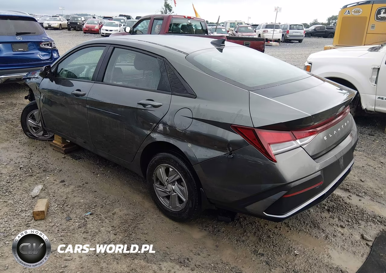 2024 Hyundai Elantra Se VIN:KMHLL4DG2RU741898 - 3