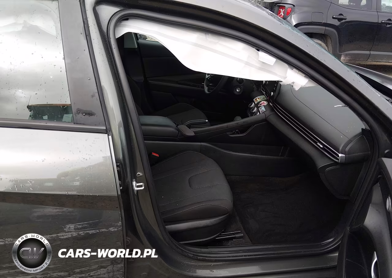 2024 Hyundai Elantra Se VIN:KMHLL4DG2RU741898 - 5