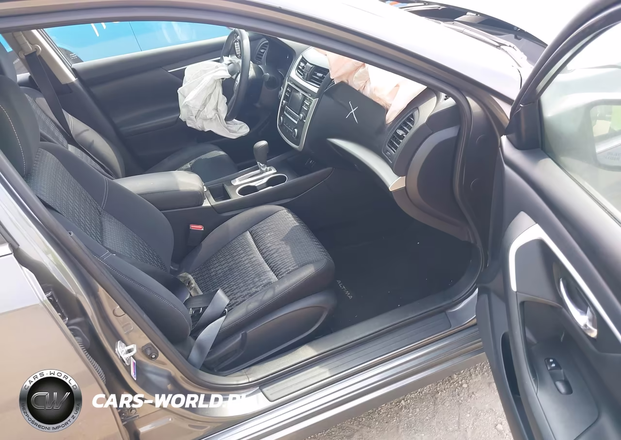 2017 Nissan Altima 2.5 S VIN:1N4AL3AP0HC135195 - 5