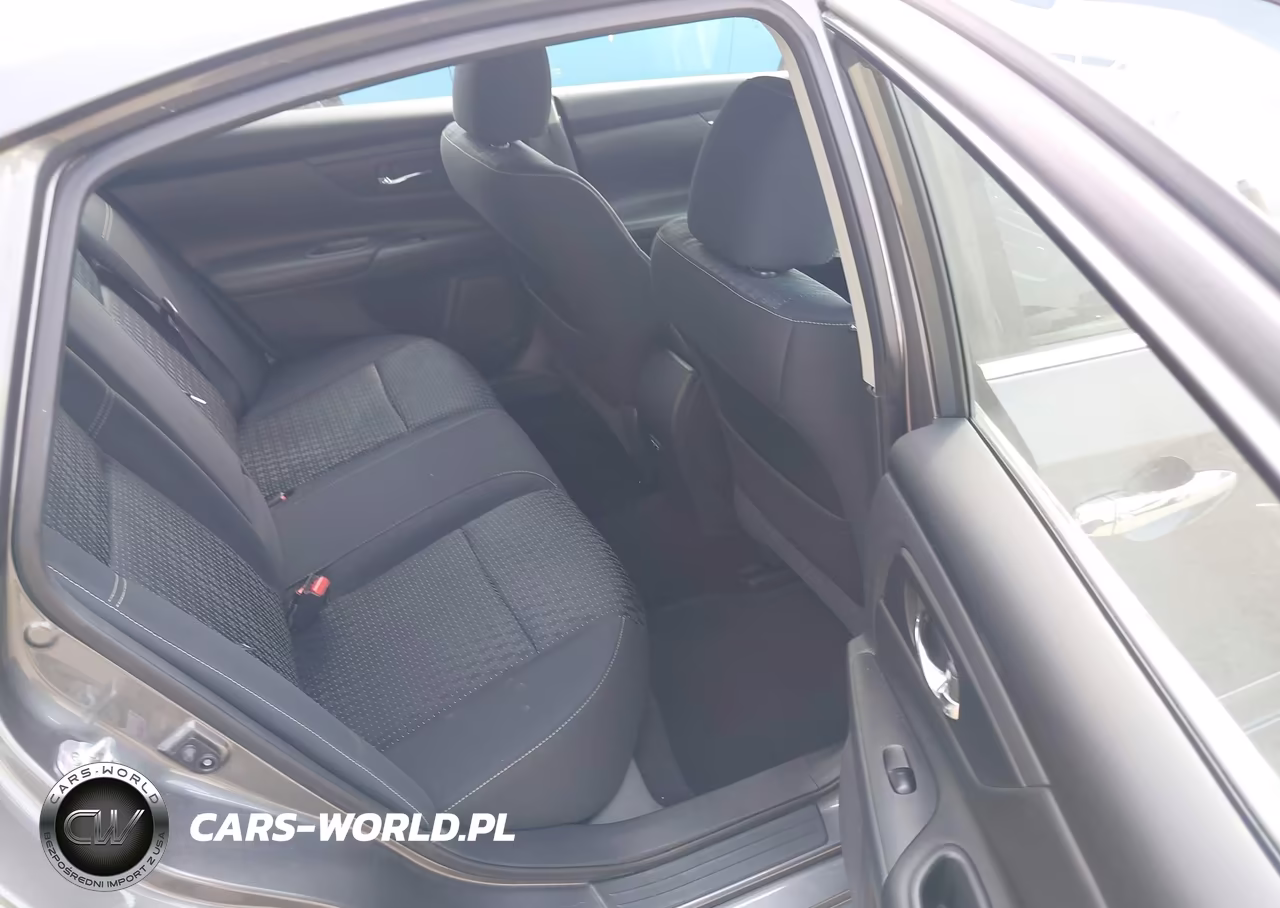 2017 Nissan Altima 2.5 S VIN:1N4AL3AP0HC135195 - 8