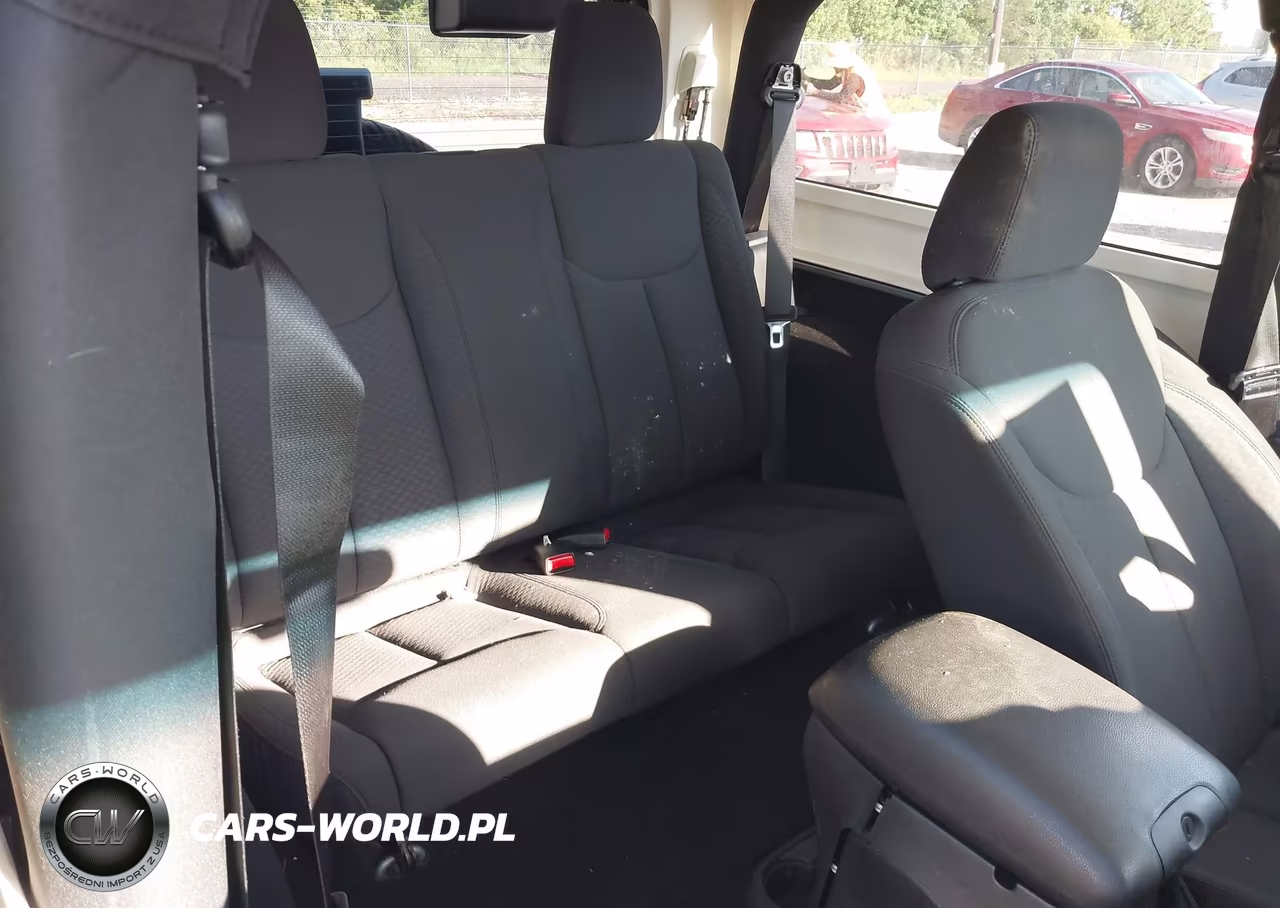 2016 Jeep Wrangler Sport VIN:1C4AJWAG8GL305965 - 8