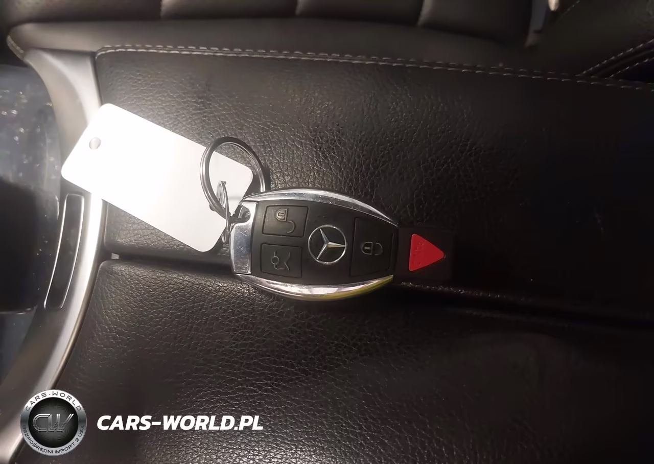 2016 Mercedes-Benz C 300 Sport 4Matic VIN:55SWF4KBXGU140954 - 11