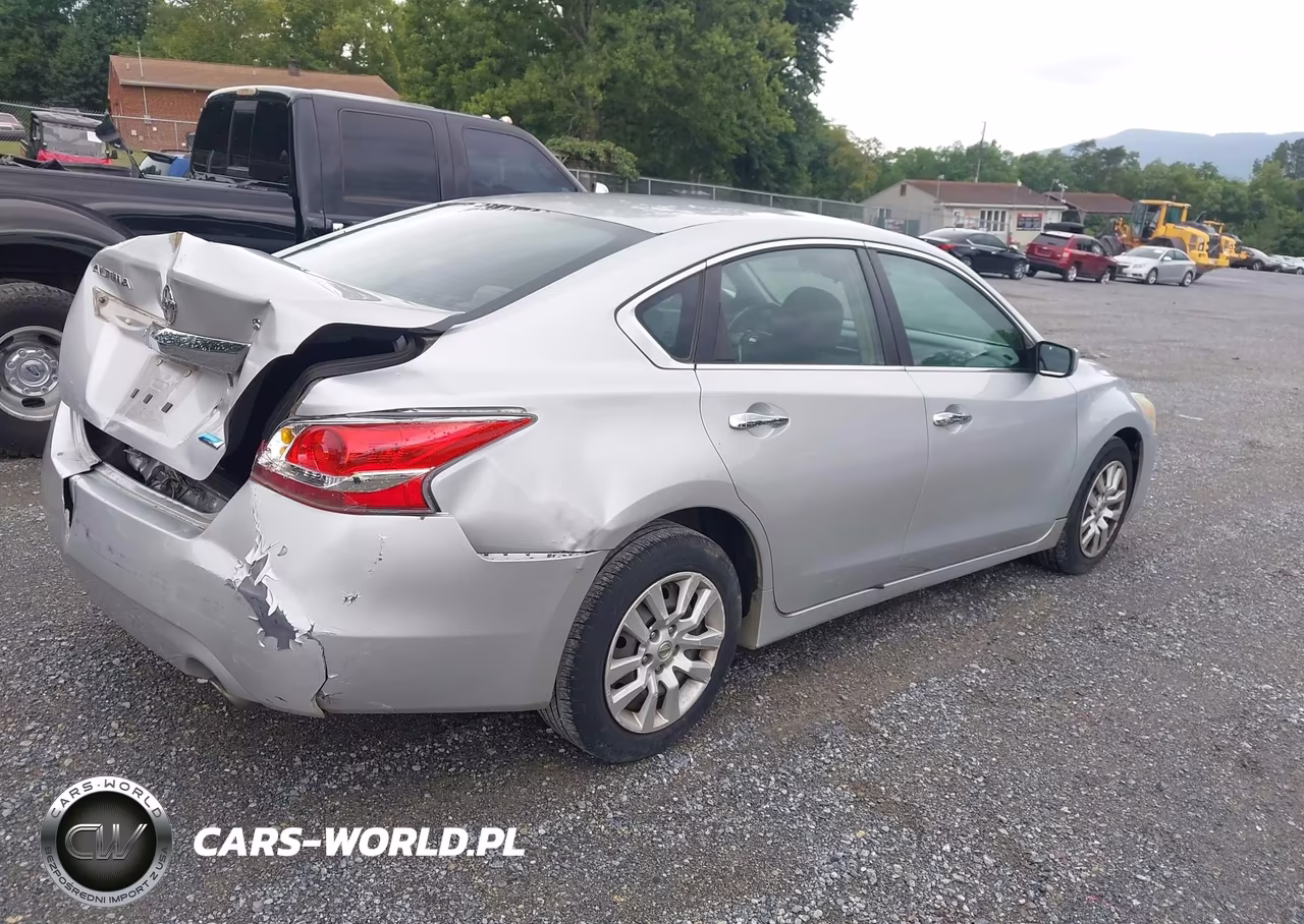 2013 Nissan Altima 2.5 S VIN:1N4AL3APXDC268363 - 4