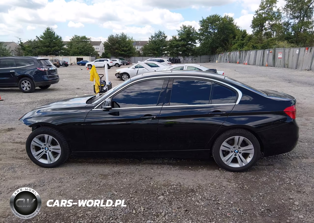 2018 BMW 330I xDrive VIN:WBA8D9C51JA607682 - 13