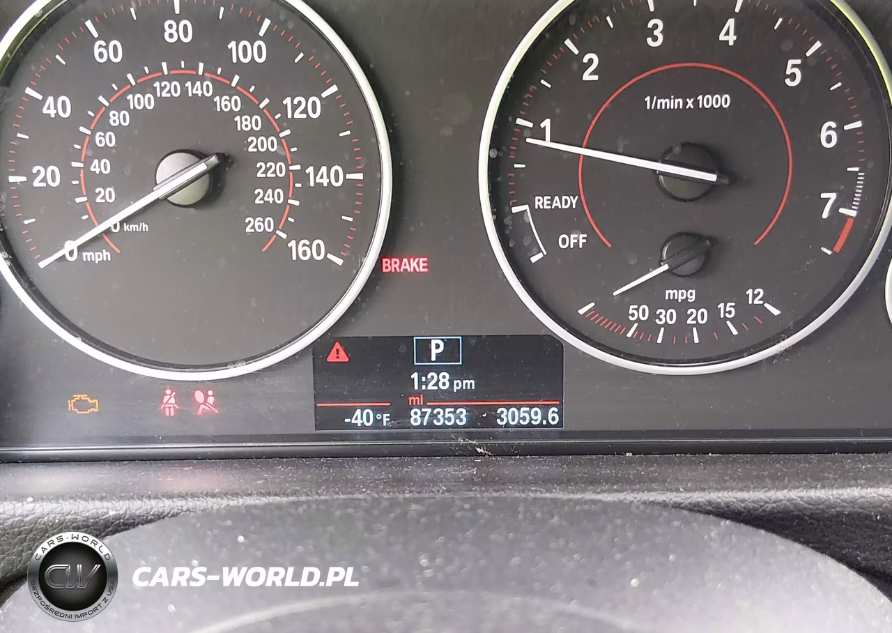 2018 BMW 330I xDrive VIN:WBA8D9C51JA607682 - 14
