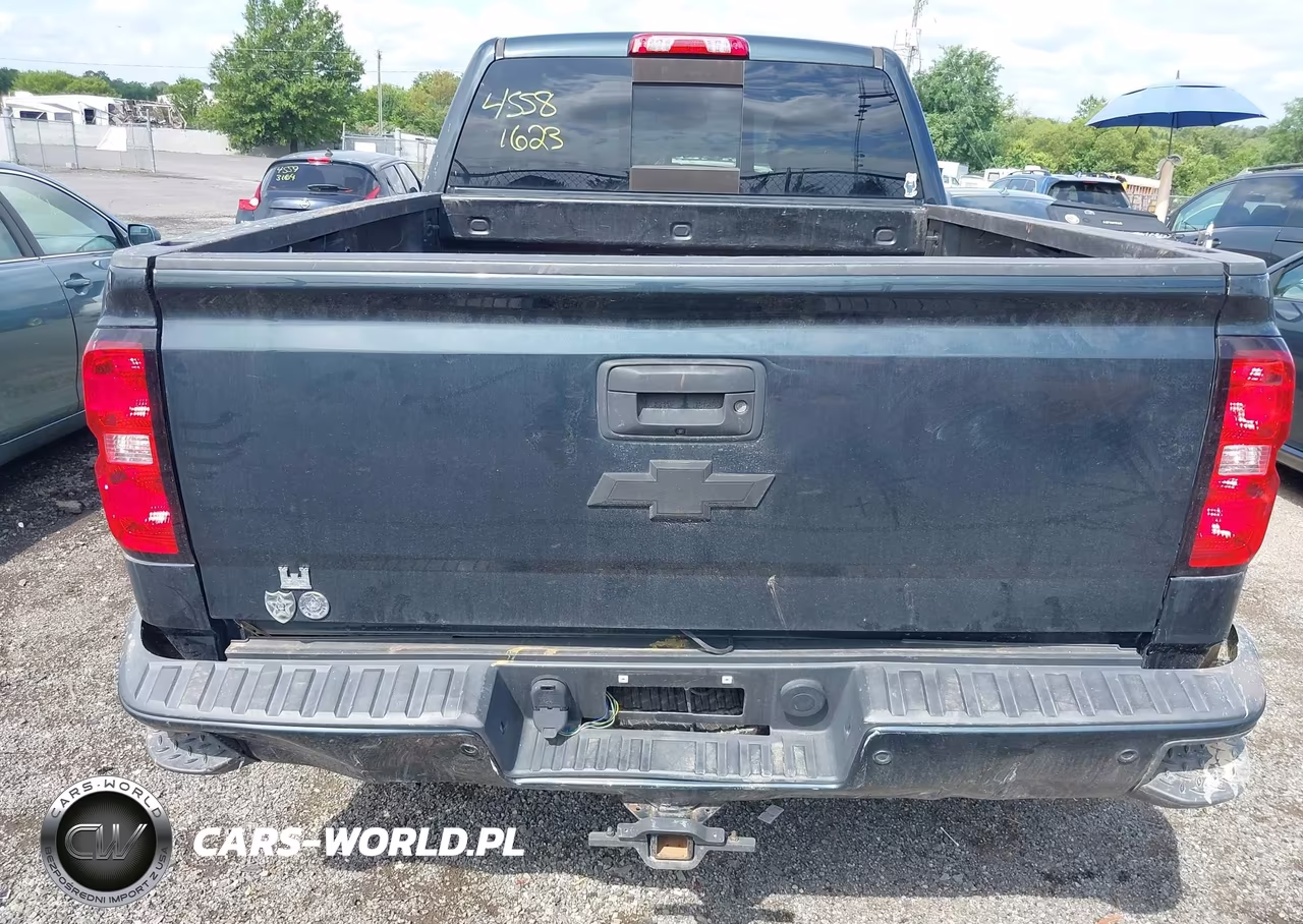 2018 Chevrolet Silverado 1500 2Lt VIN:1GCVKREC0JZ145883 - 17