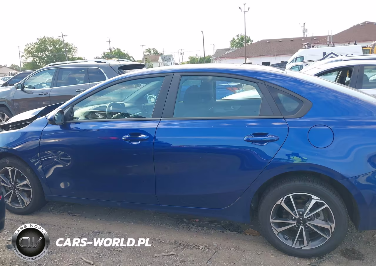 2022 Kia Forte Lxs VIN:3KPF24AD0NE444118 - 15