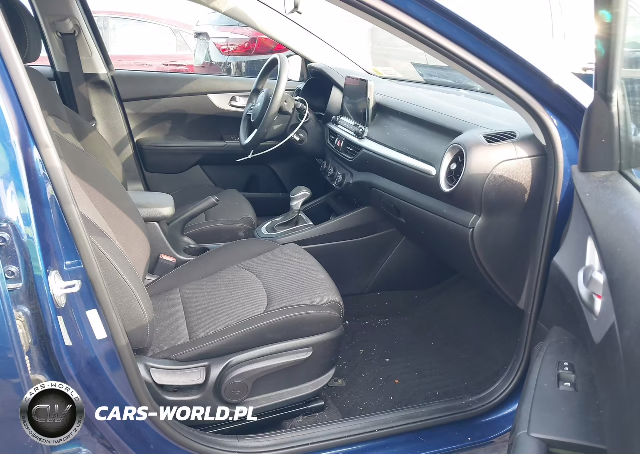 2022 Kia Forte Lxs VIN:3KPF24AD0NE444118 - 5