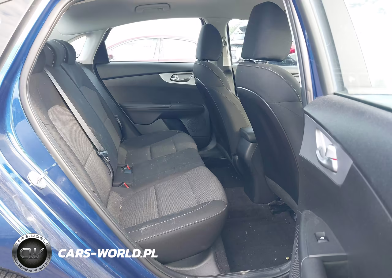 2022 Kia Forte Lxs VIN:3KPF24AD0NE444118 - 8