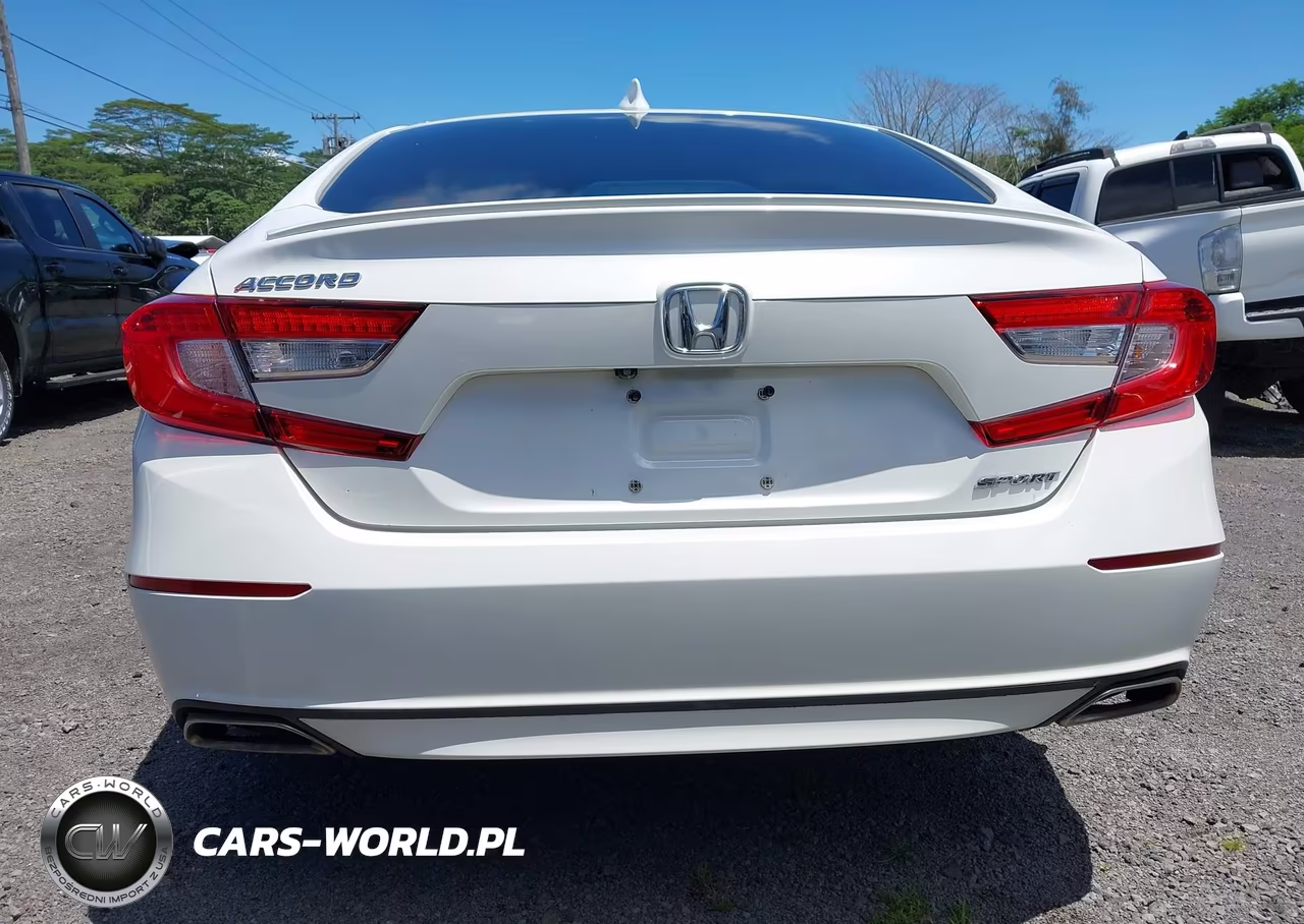 2018 Honda Accord Sport VIN:1HGCV1F30JA195679 - 16