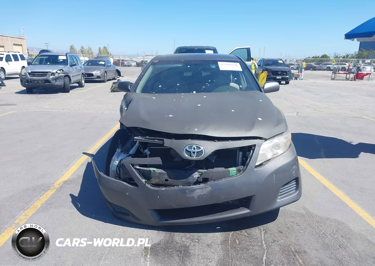 2010 Toyota Camry Le VIN:4T1BF3EK2AU072262 - 12
