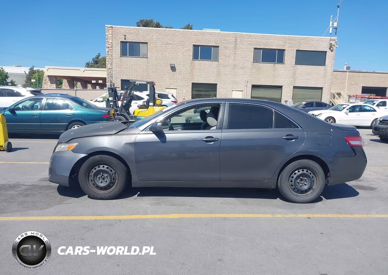 2010 Toyota Camry Le VIN:4T1BF3EK2AU072262 - 14