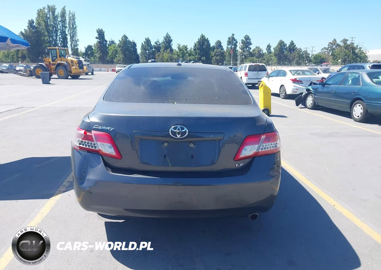 2010 Toyota Camry Le VIN:4T1BF3EK2AU072262 - 16