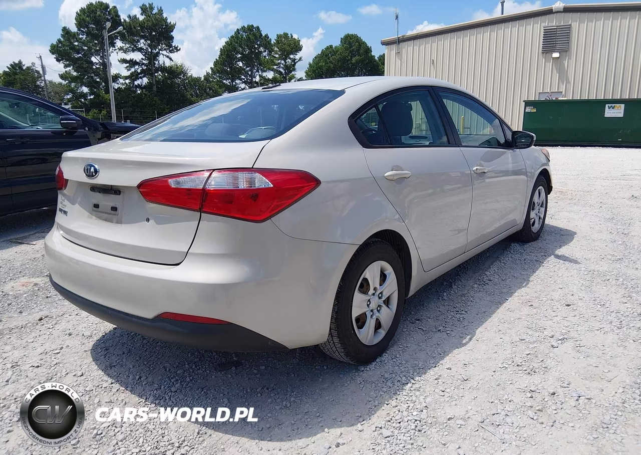 2015 Kia Forte Lx VIN:KNAFK4A6XF5409548 - 4