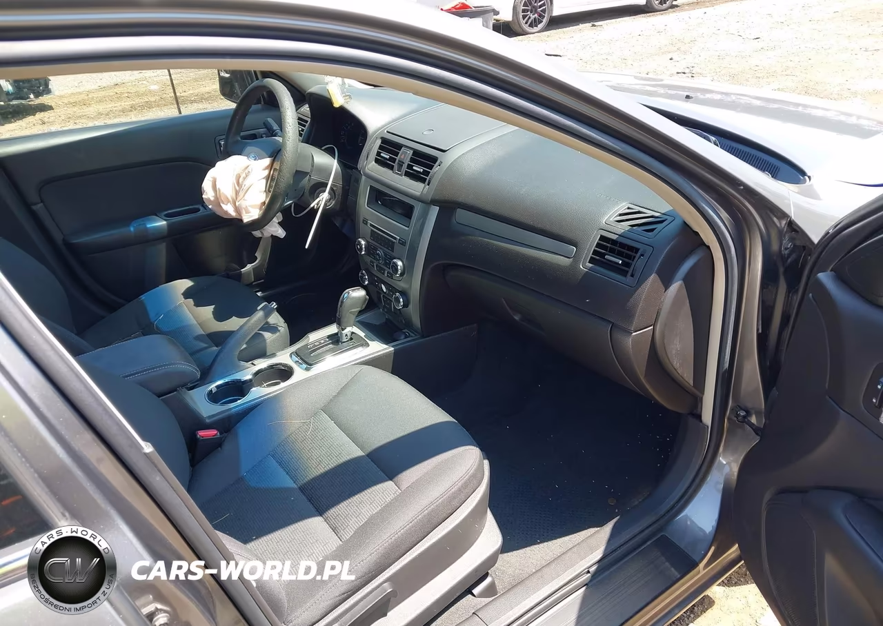 2011 Ford Fusion Se VIN:3FAHP0HA3BR158692 - 5