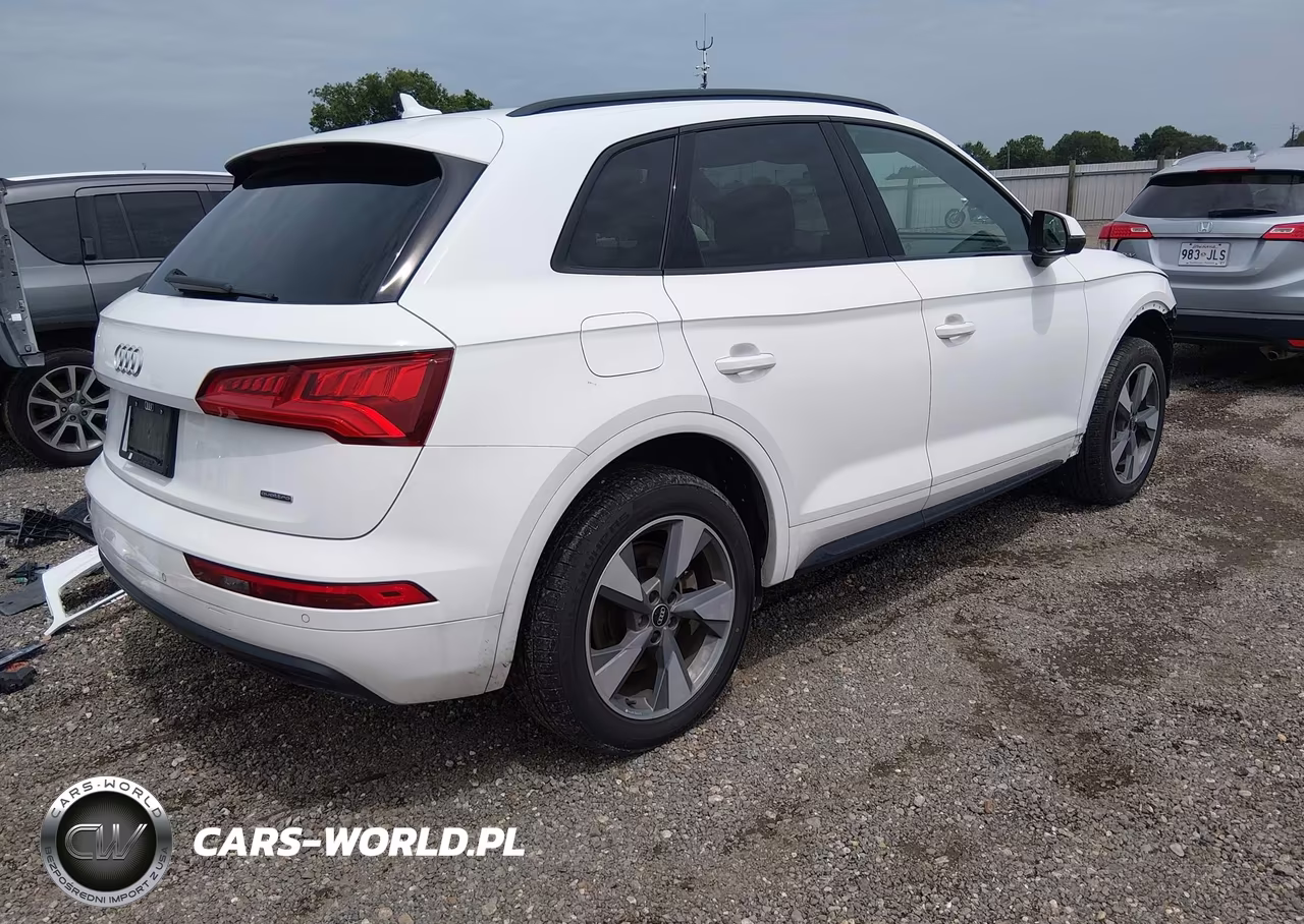 2020 Audi Q5 Premium 45 Tfsi Quattro S Tronic VIN:WA1ANAFYXL2117208 - 4