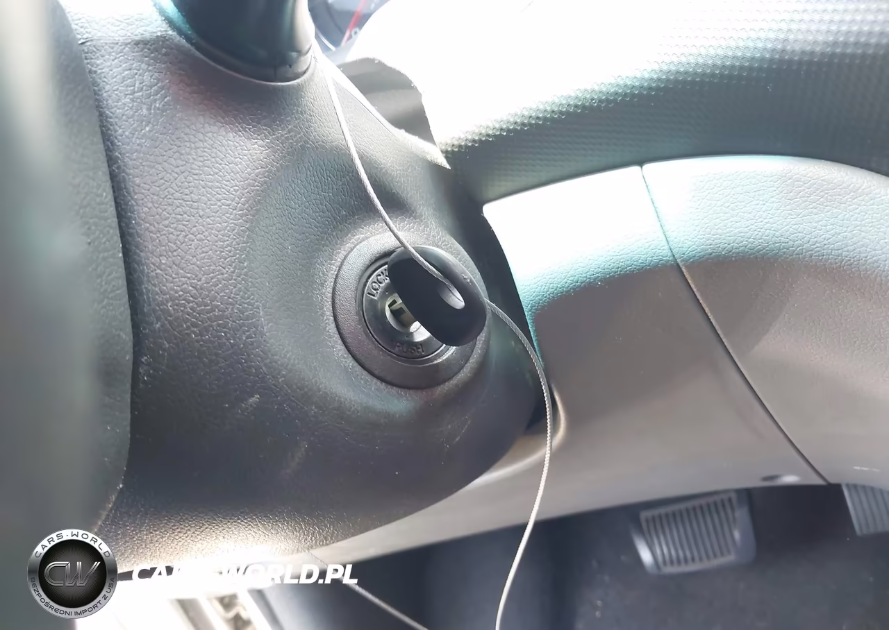 2013 Hyundai Accent Gls VIN:KMHCT4AE6DU349115 - 11