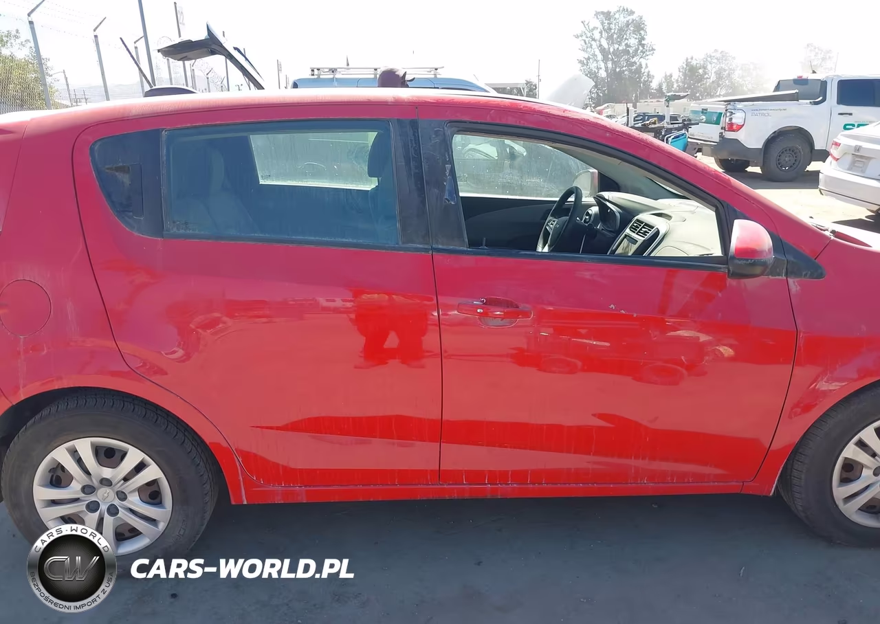 2020 Chevrolet Sonic Fwd 1Fl 5-Door VIN:1G1JG6SB1L4114418 - 13