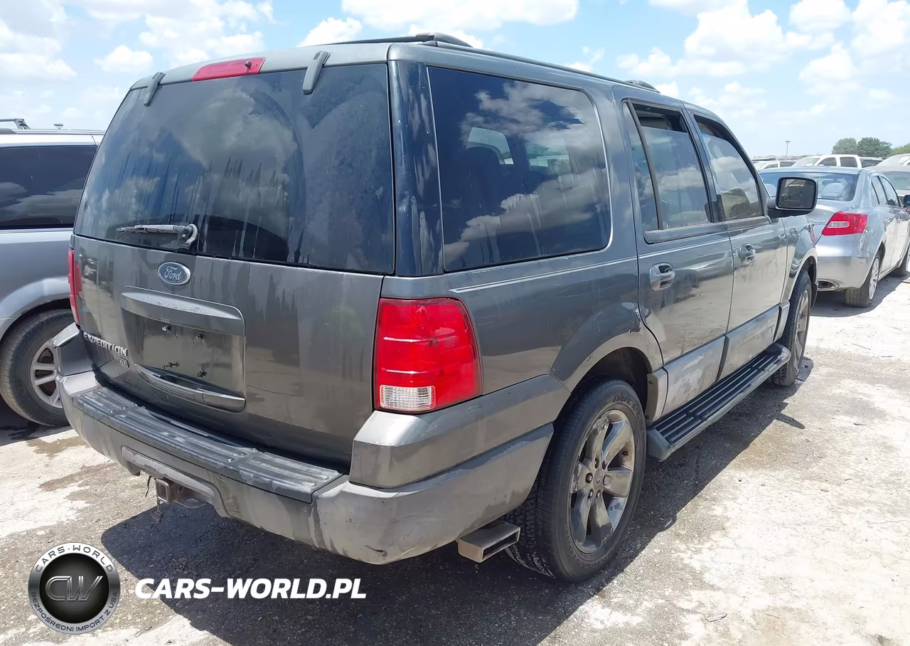 2004 Ford Expedition Xlt VIN:1FMRU15W24LA01021 - 4